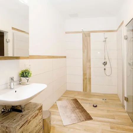 Allpenraum Apartamento *